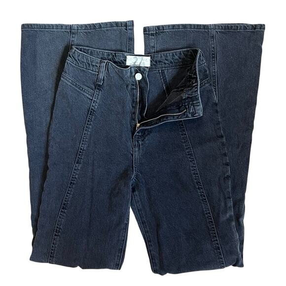 Free People We The Free Women’s Sz 27 High Rise Flare Jeans Black Gray Denim - Picture 8 of 15